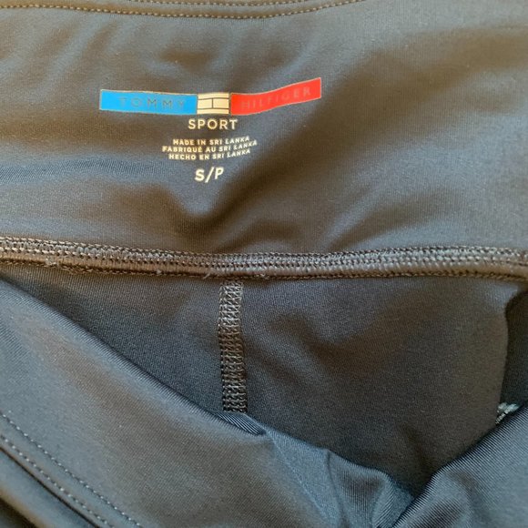 Track Suite - Picture 3 of 11